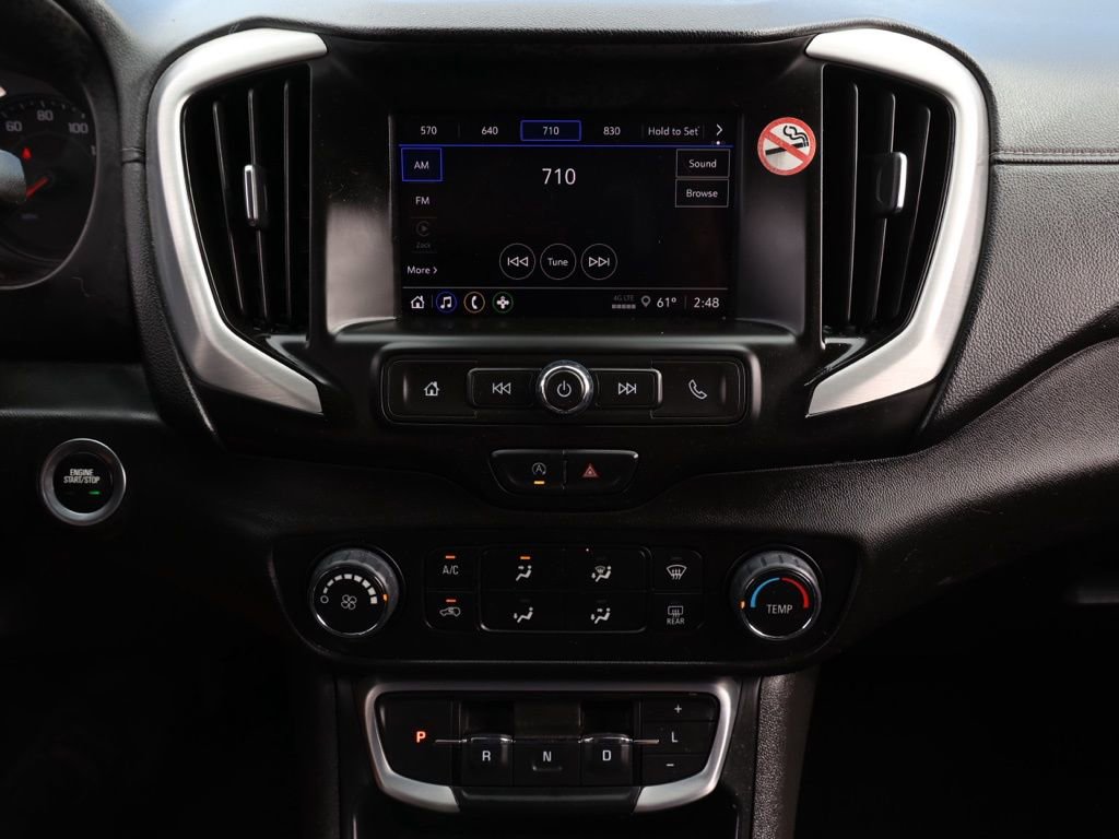 Used 2024 GMC Terrain SLE image 29