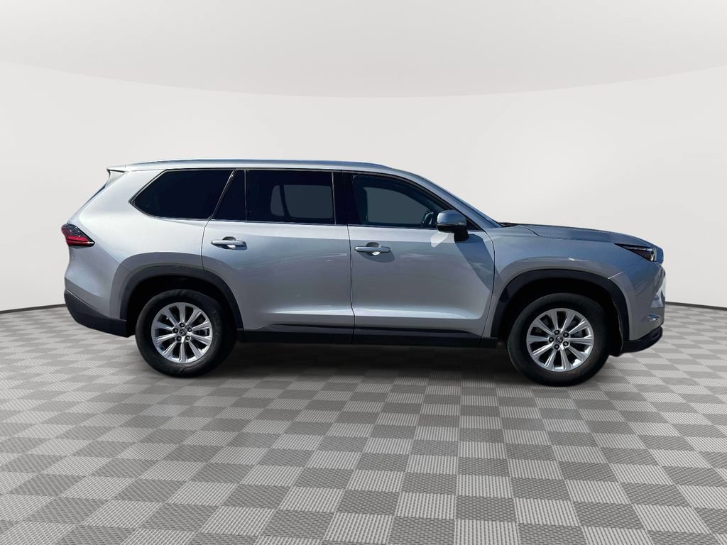 Used 2025 Toyota Grand Highlander AWD image 8