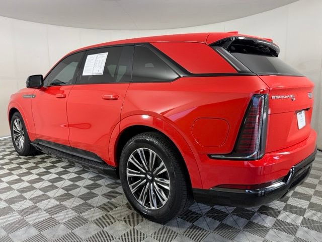 Certified 2026 Cadillac Escalade IQ Sport 1 w/ LPO, Floor Liner Package AWD/4WD image 5
