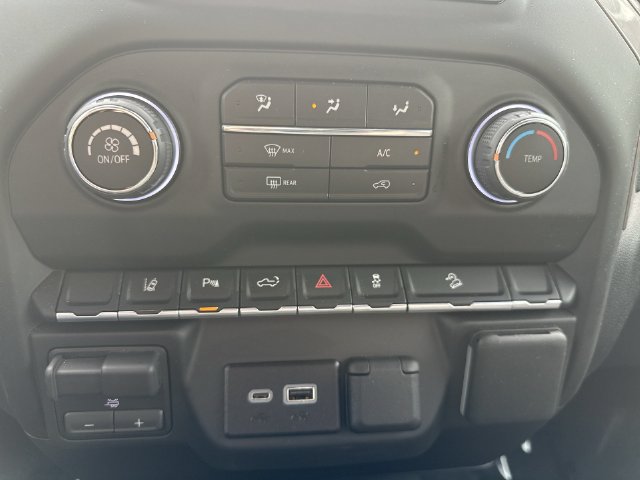 Certified 2026 Chevrolet Silverado 2500 Custom AWD/4WD image 26