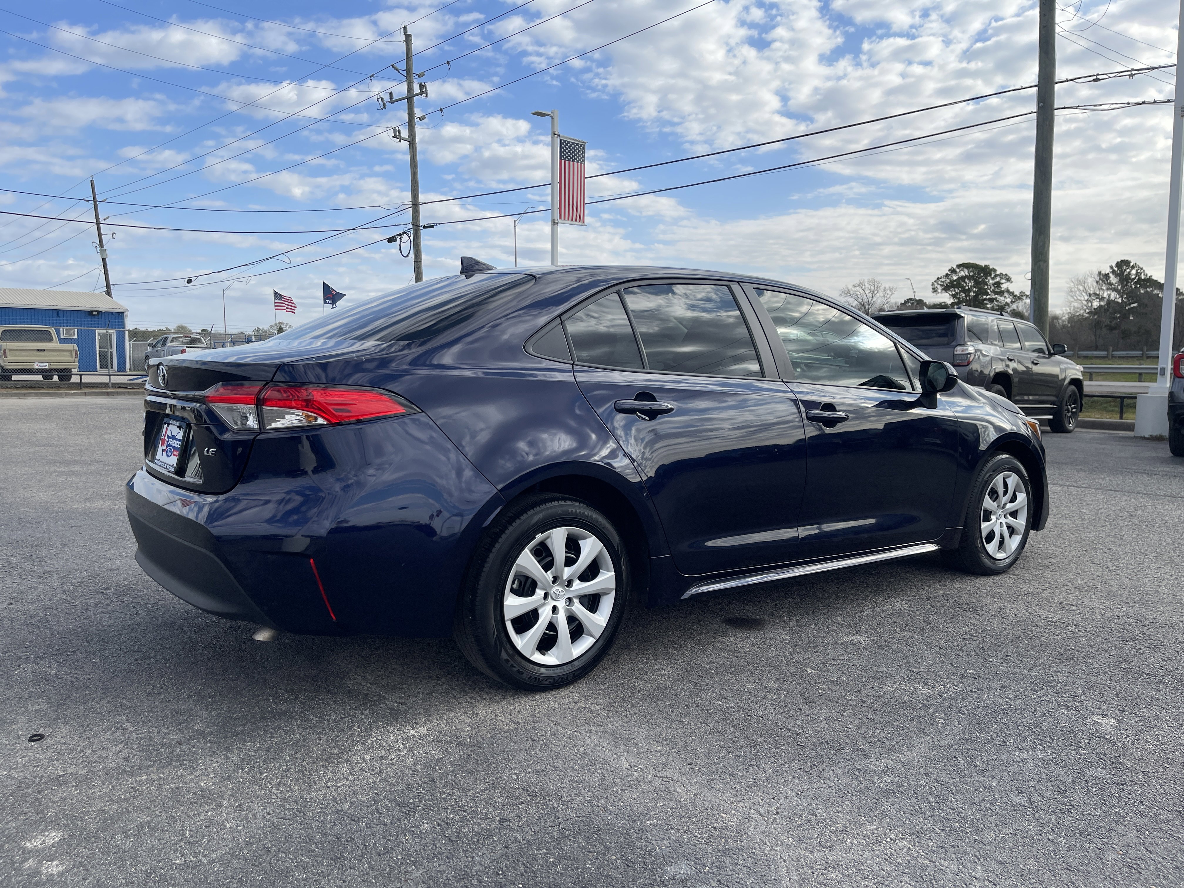 Used 2024 Toyota Corolla LE image 2