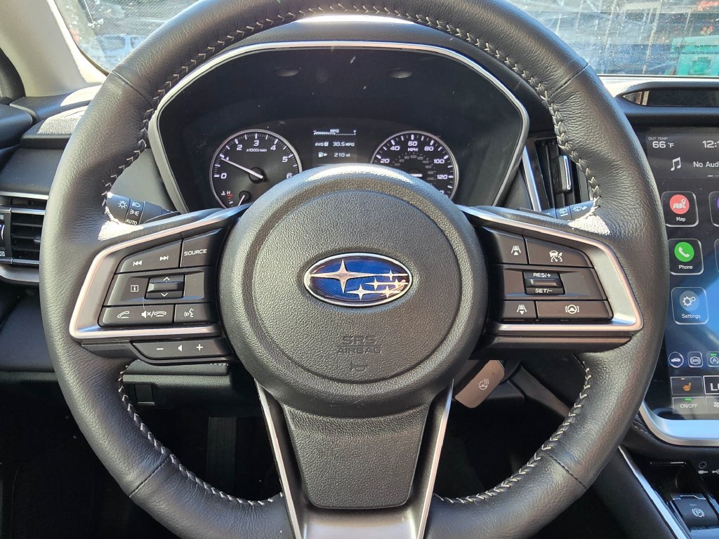Used 2025 Subaru Outback Limited AWD/4WD image 16