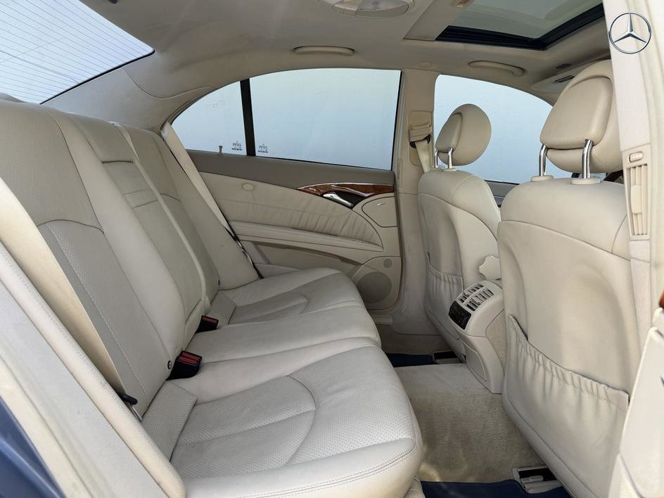 Used 2003 Mercedes-Benz E 500 Sedan image 14