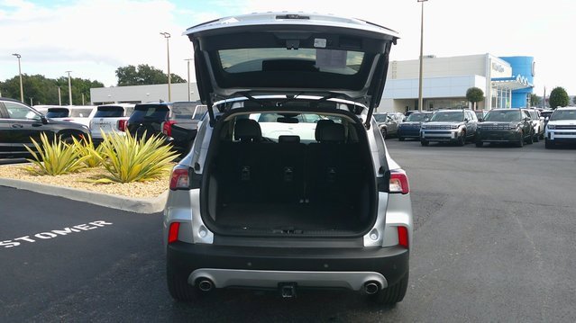 Used 2020 Ford Escape Titanium image 25