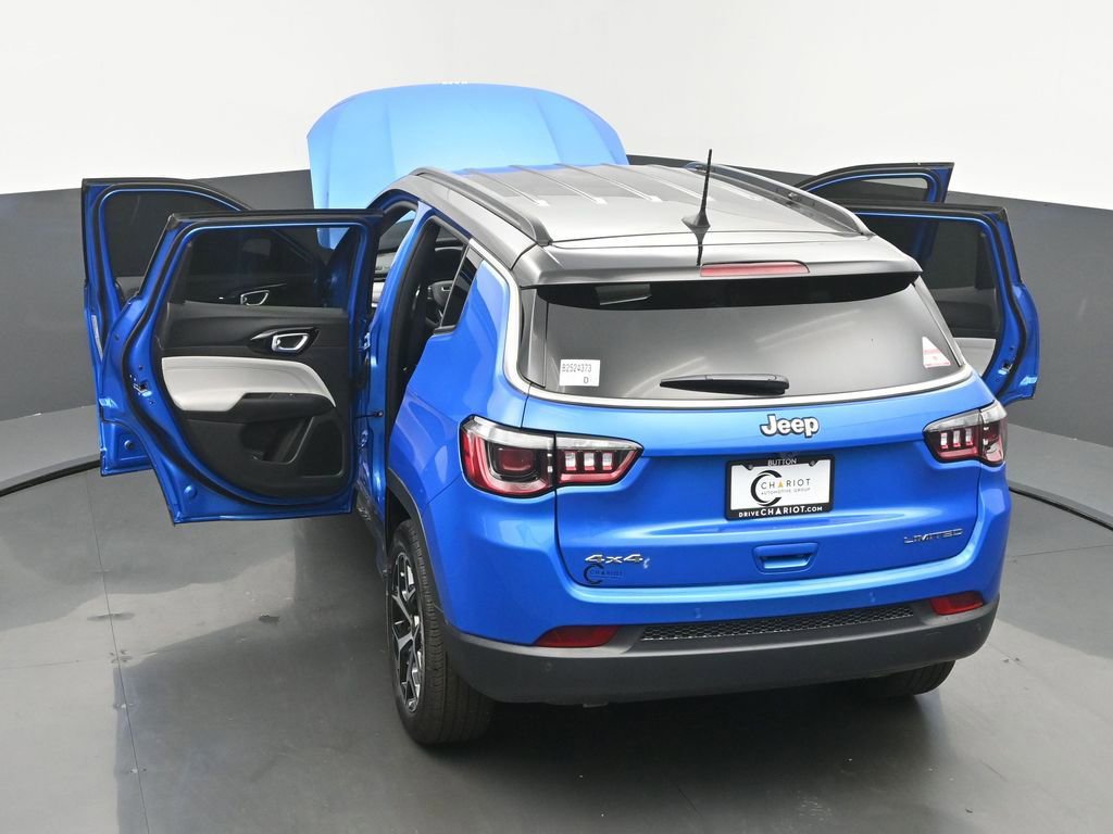 New 2025 Jeep Compass Limited image 67