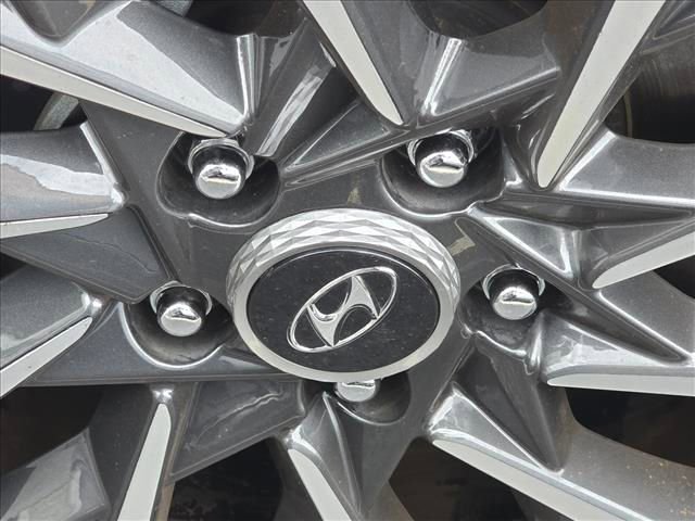 Used 2020 Hyundai Sonata Limited FWD image 26