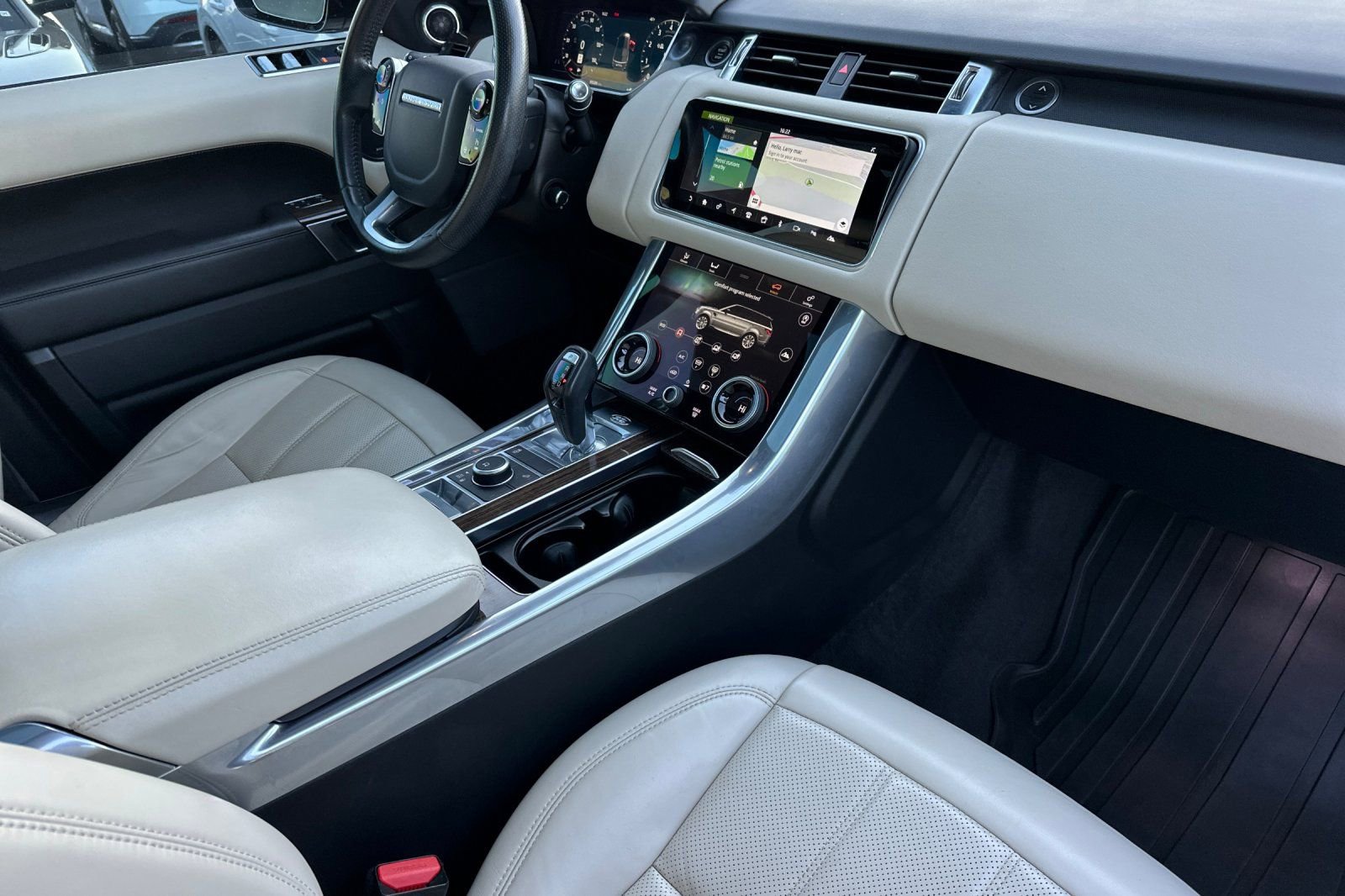 Used 2019 Land Rover Range Rover Sport HSE image 17