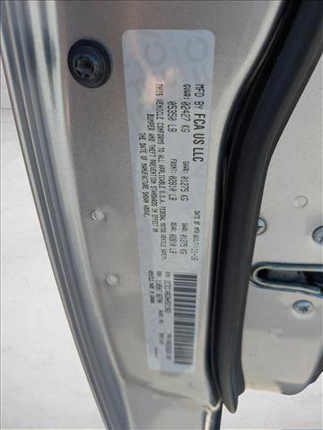 Used 2017 Chrysler 300 Limited AWD/4WD image 16