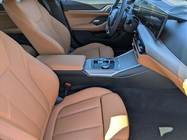 Used 2025 BMW i4 eDrive40 w/ Premium Package RWD image 22