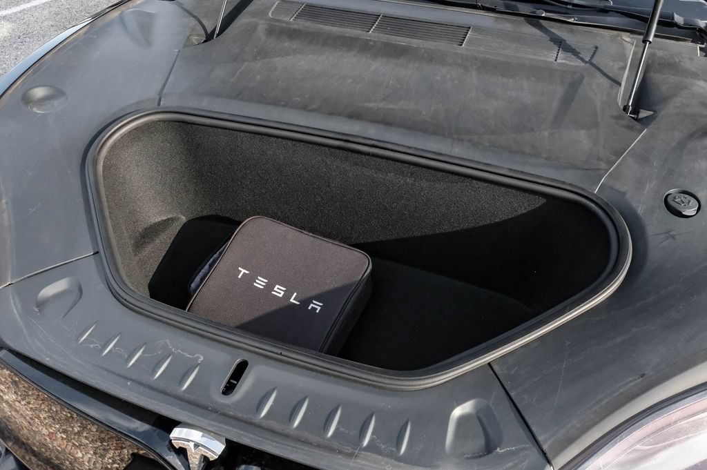 Used 2022 Tesla Model S Plaid AWD/4WD image 47