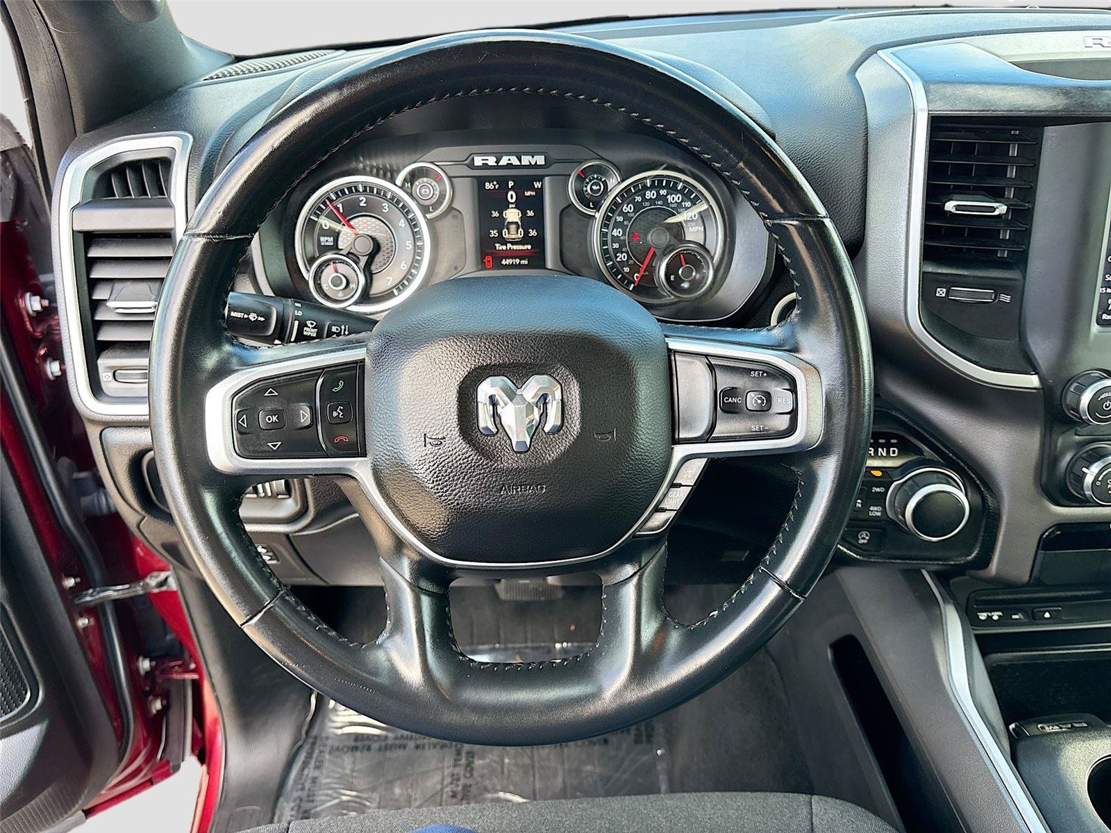 Used 2019 RAM 1500 Big Horn AWD/4WD image 11