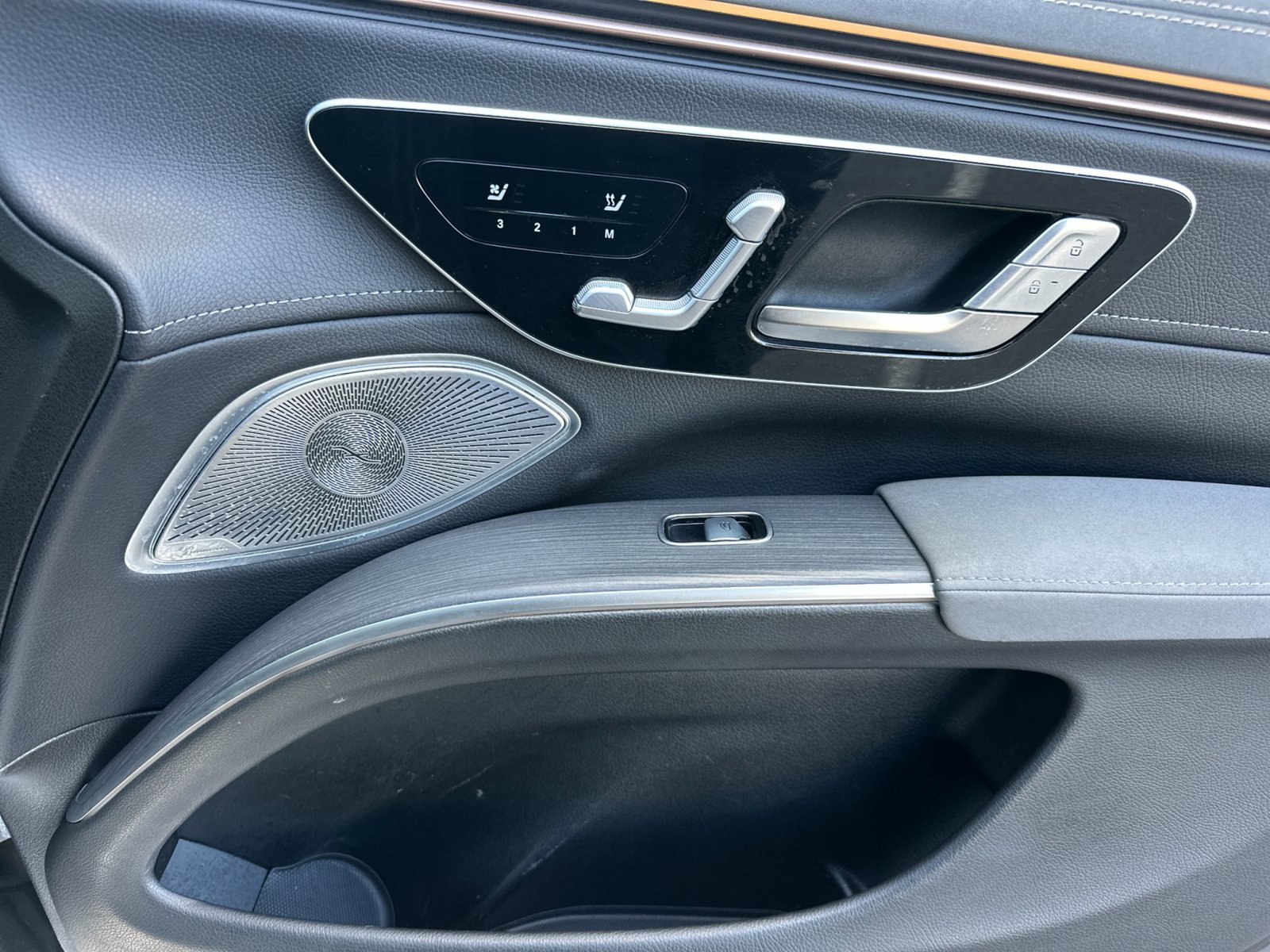 Certified 2023 Mercedes-Benz EQS 580 4MATIC SUV image 18