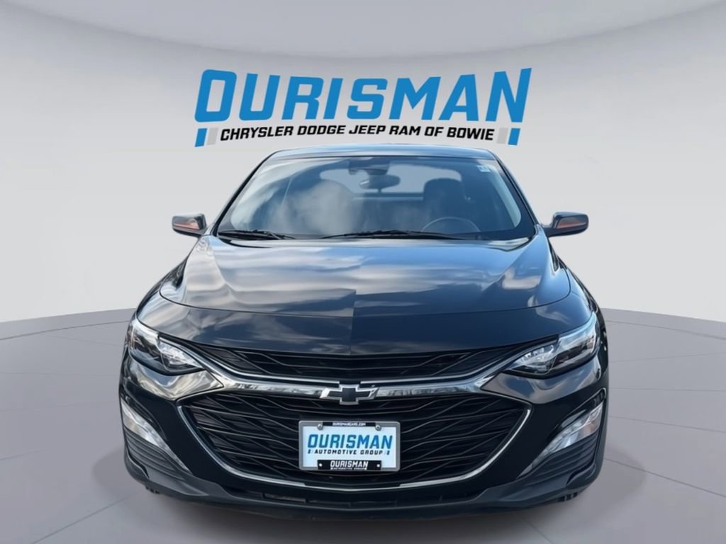 Used 2023 Chevrolet Malibu LT w/ Redline Edition image 8