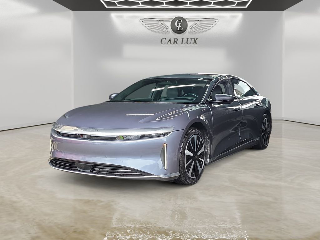 Used 2024 Lucid Air Touring image 1