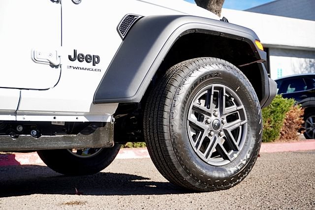 New 2026 Jeep Wrangler Unlimited Sport AWD/4WD image 9