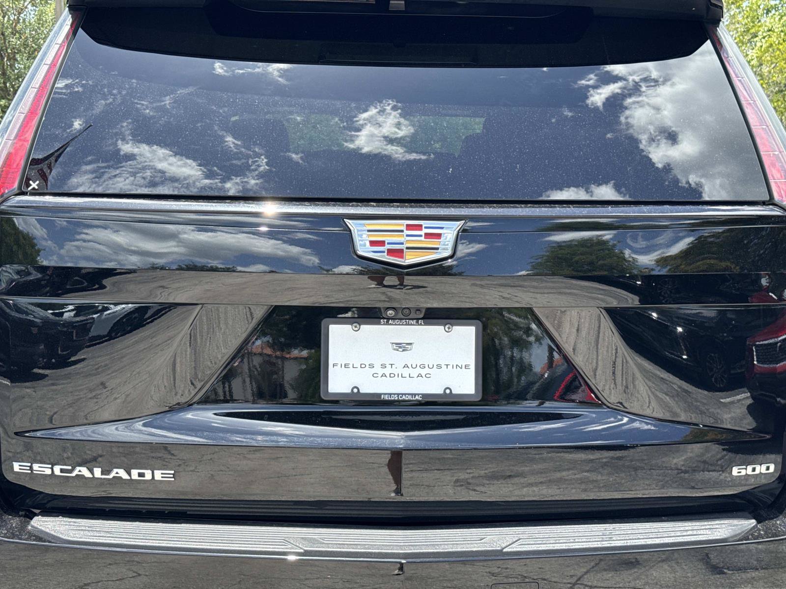 Certified 2023 Cadillac Escalade Sport w/ Touring Package AWD/4WD image 10