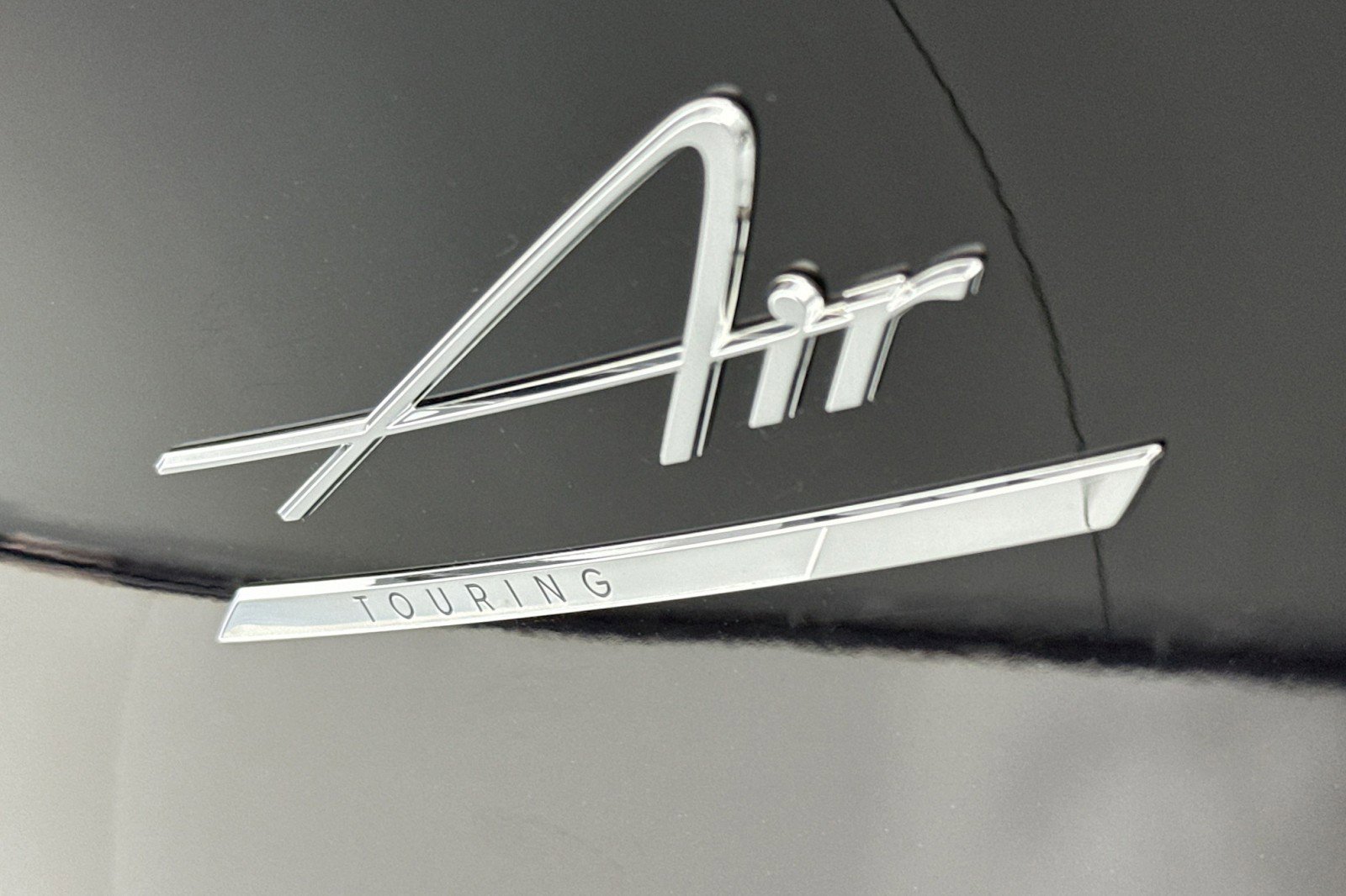 Used 2024 Lucid Air Touring image 8