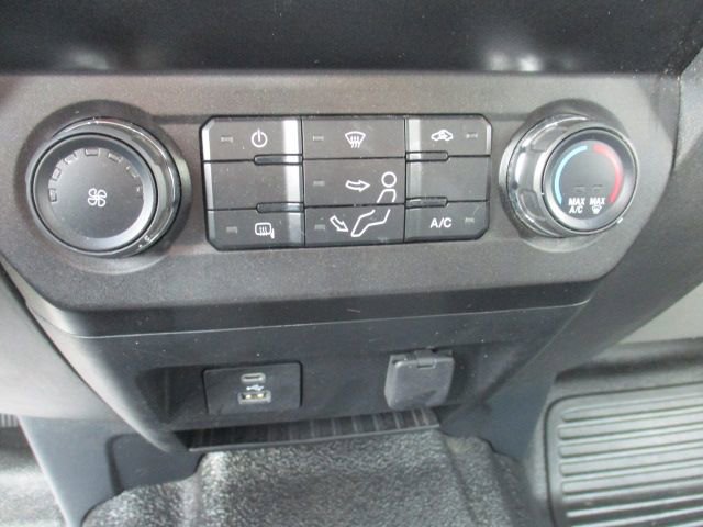 Used 2022 Ford F250 XL w/ Power Equipment Group RWD image 16