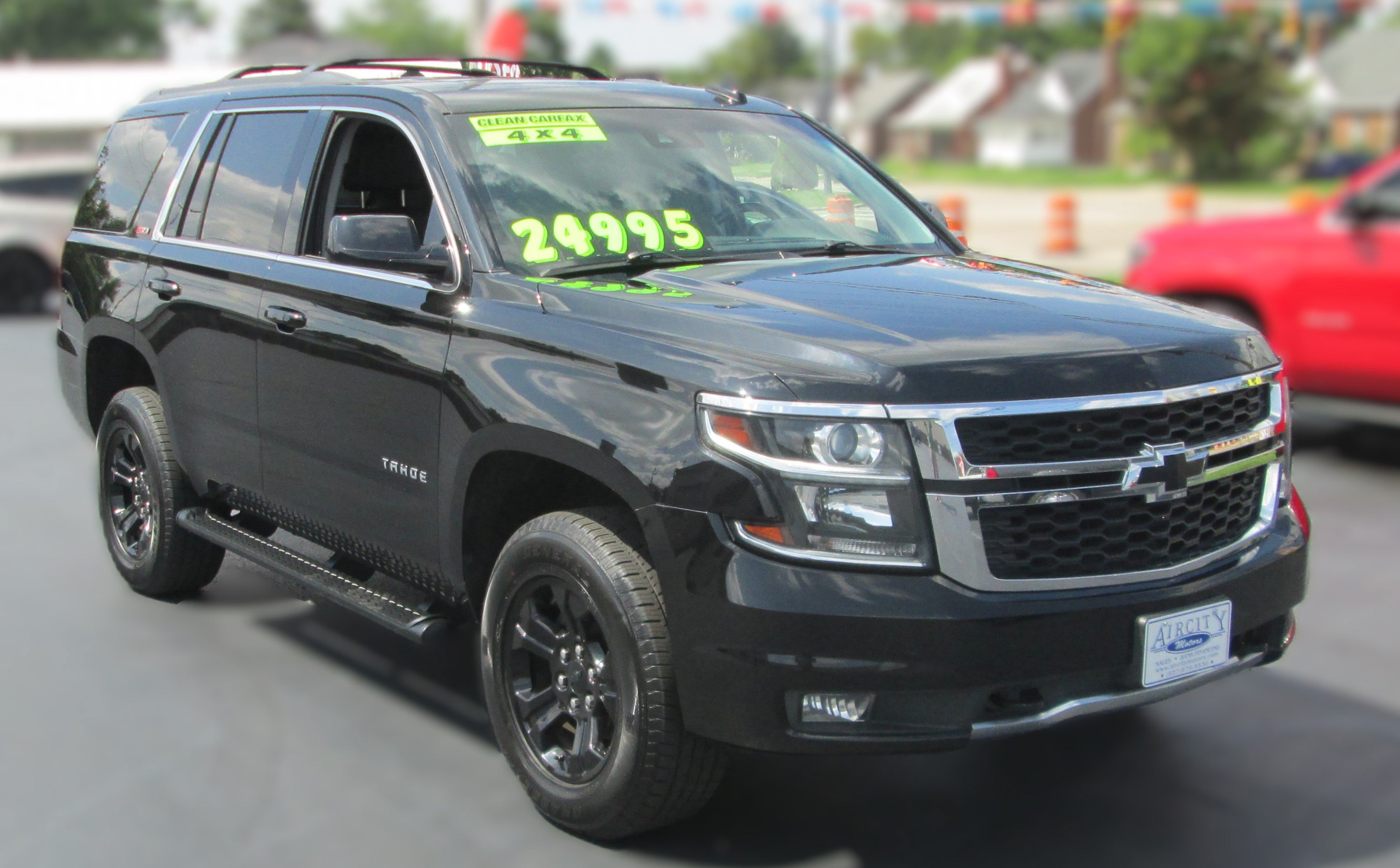 Used 2018 Chevrolet Tahoe LT w/ Z71 Midnight Edition AWD/4WD image 1