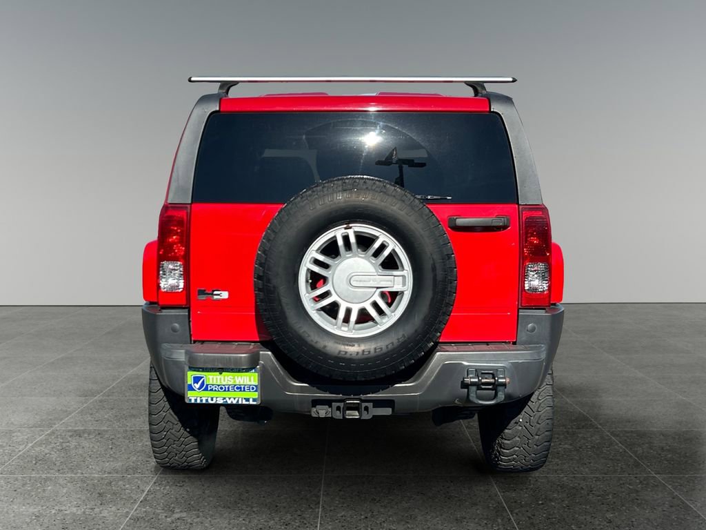 Used 2010 HUMMER H3 image 6