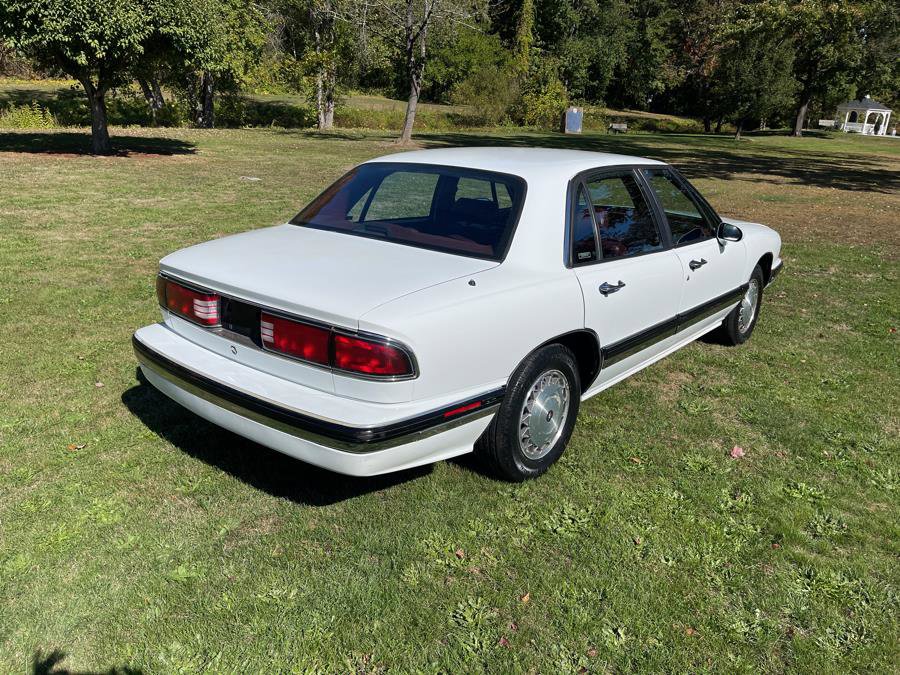 Used 1994 Buick Le Sabre Limited FWD image 31