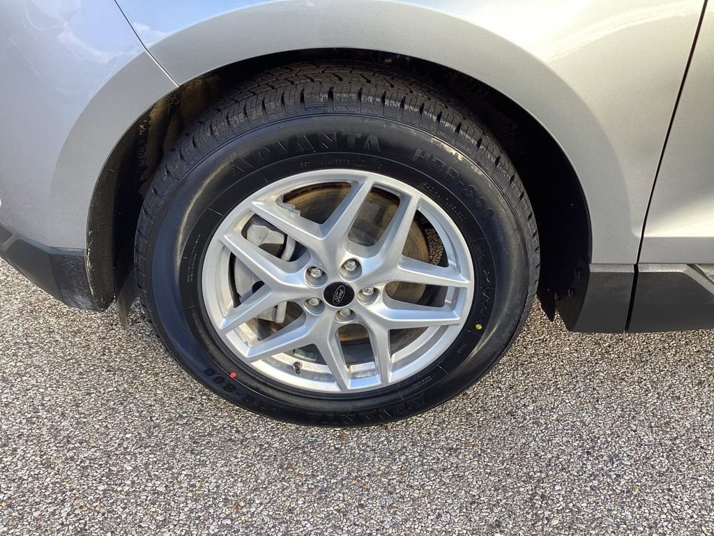 Used 2024 Ford Edge SEL image 36