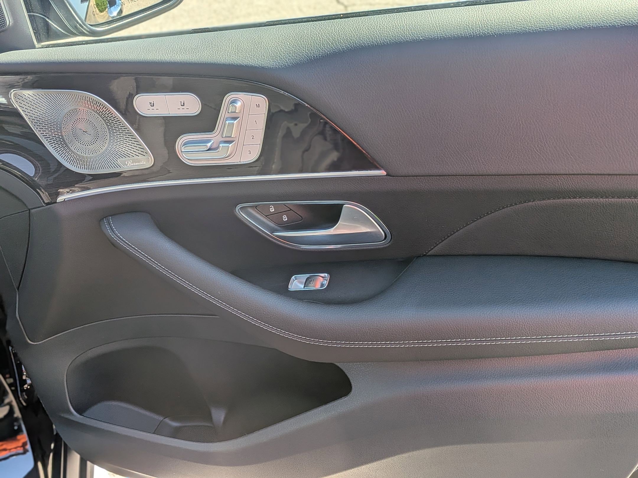 Certified 2025 Mercedes-Benz GLS 450 GLS 450 image 37