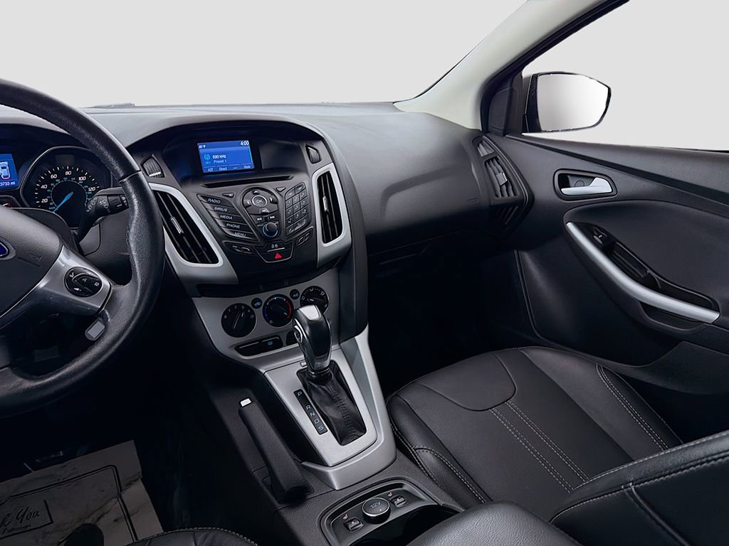 Used 2014 Ford Focus SE w/ Equipment Group 201A image 15