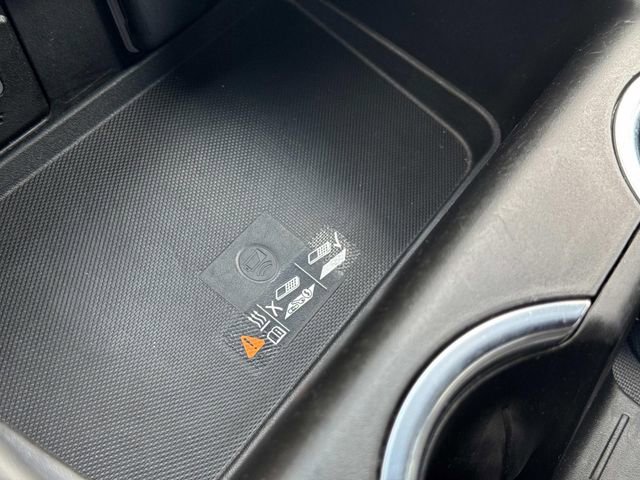 Certified 2024 GMC Yukon SLT image 38