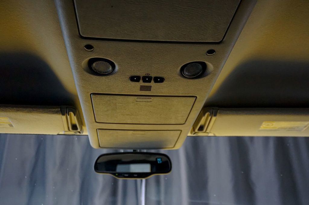 Used 2005 HUMMER H2 w/ Preferred Equipment Group image 53