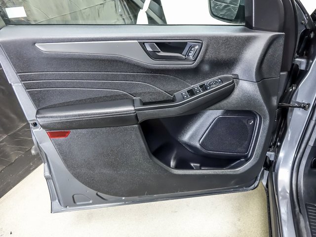 Used 2023 Ford Escape Active w/ Cold Weather Package image 21