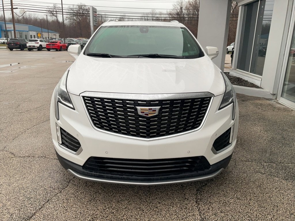 Used 2020 Cadillac XT5 Premium Luxury image 2