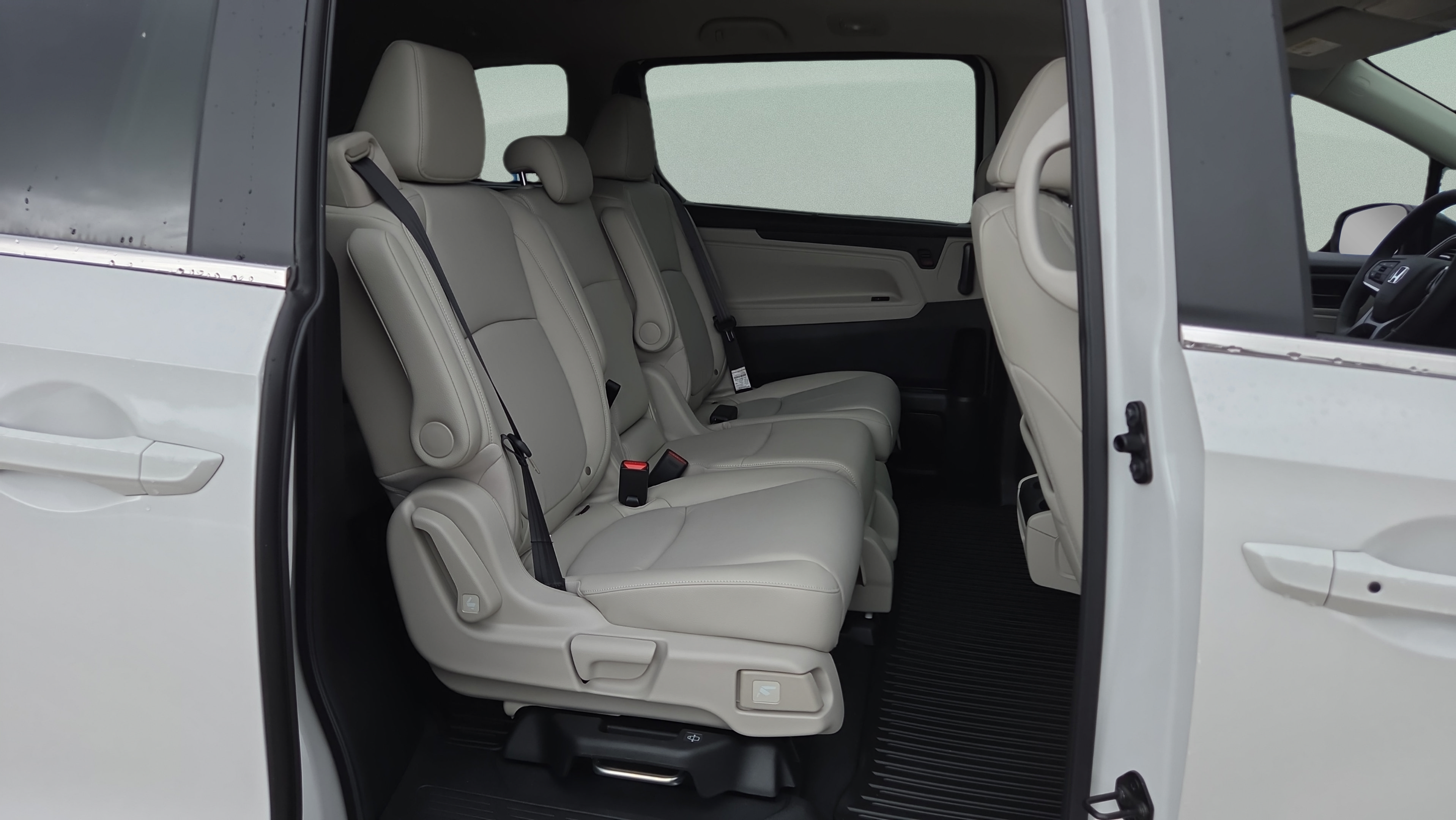 New 2026 Honda Odyssey EX-L image 15
