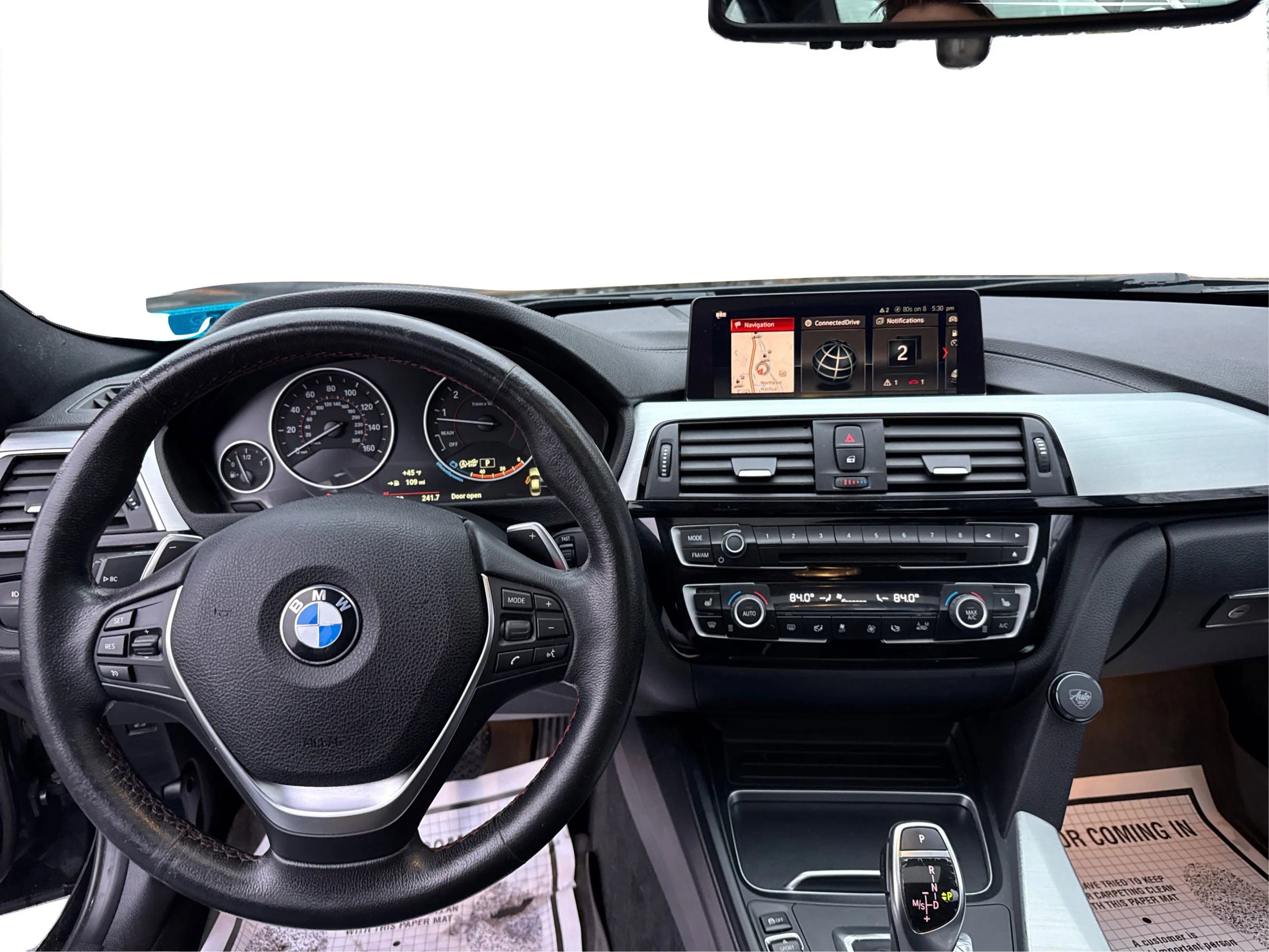 Used 2018 BMW 330i xDrive Sedan w/ Convenience Package AWD/4WD image 25