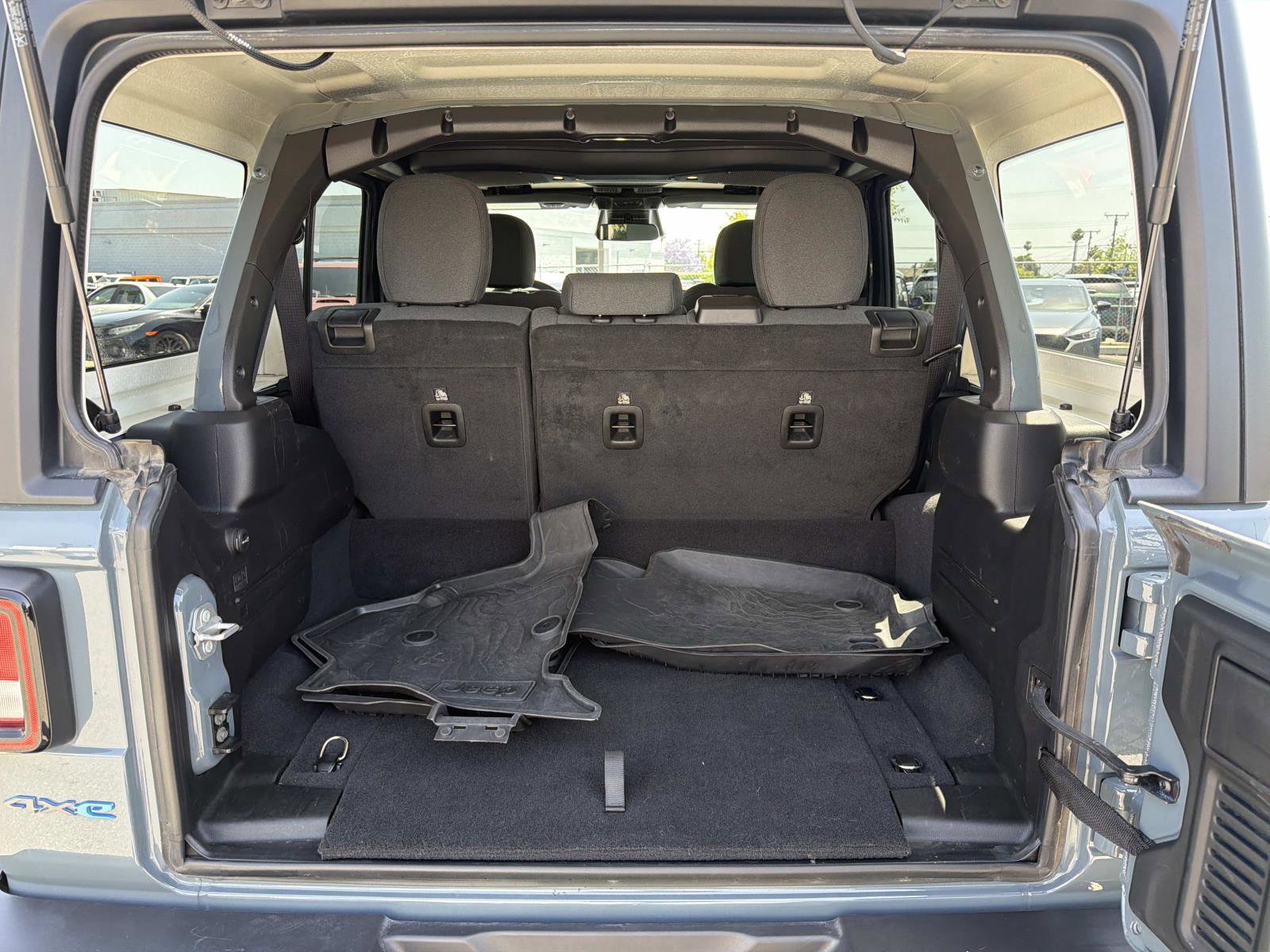 Used 2025 Jeep Wrangler Unlimited Sport S 4xe AWD/4WD image 24