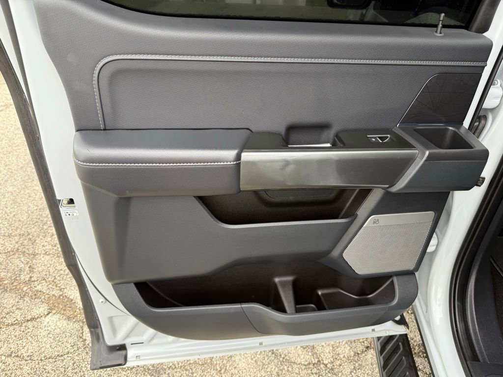 Used 2022 Ford F150 XLT w/ Equipment Group 302A High image 30