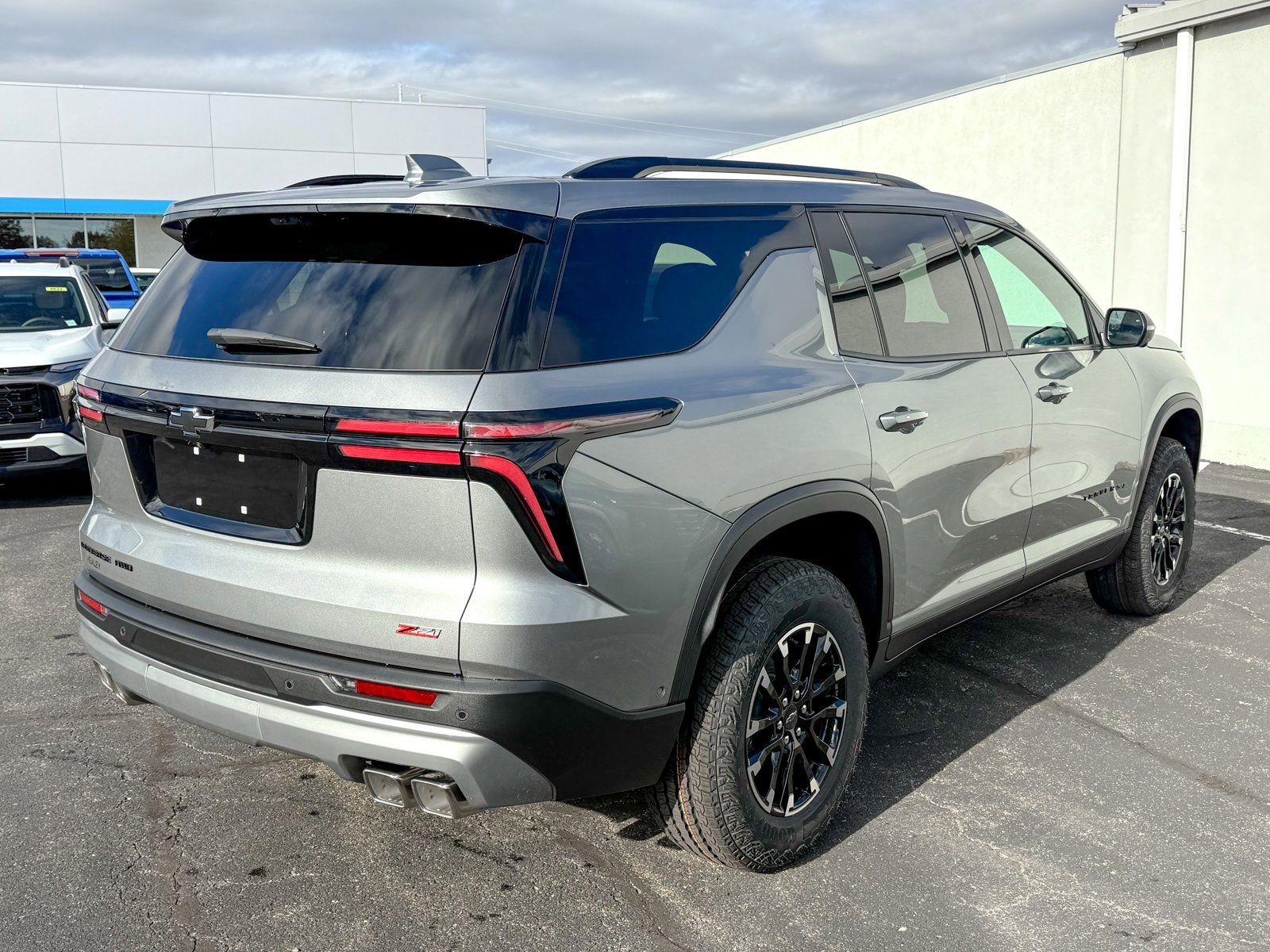 New 2026 Chevrolet Traverse Z71 w/ Enhanced Driving Package AWD/4WD image 7