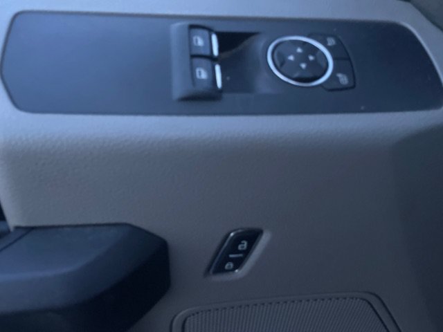 Used 2018 Ford F350 XL w/ Power Equipment Group RWD image 7