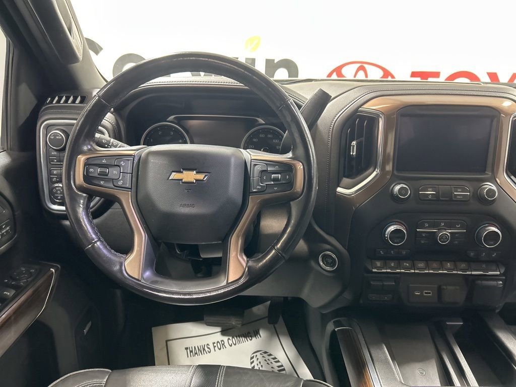 Used 2022 Chevrolet Silverado 2500 High Country w/ Safety Package II image 24