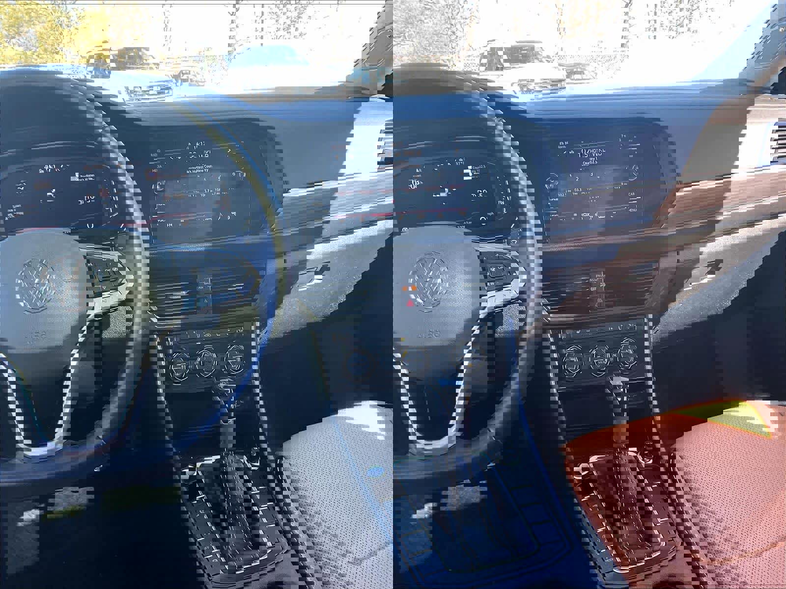 Certified 2023 Volkswagen Jetta SEL image 17