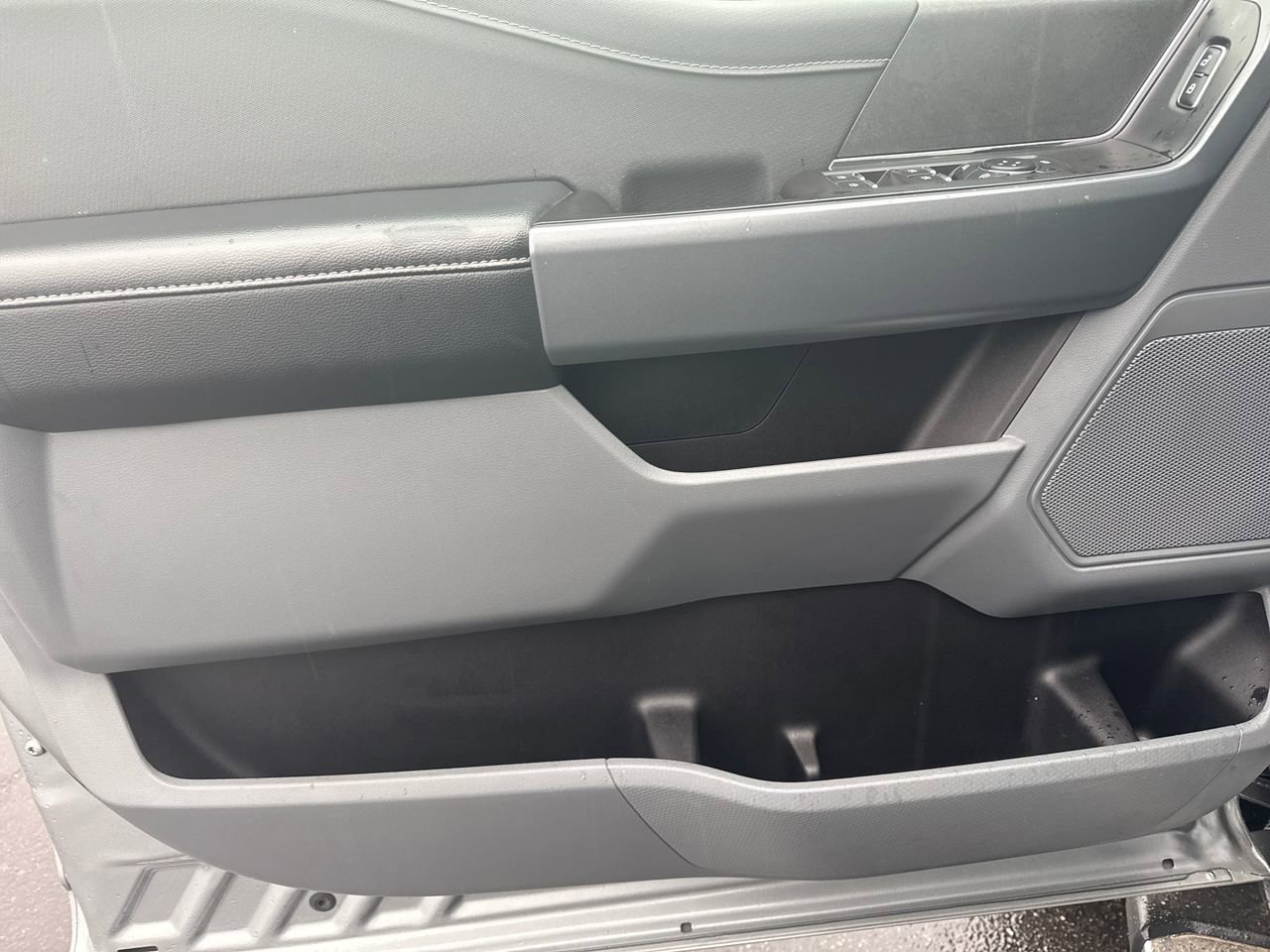 Used 2024 Ford F150 XLT image 15