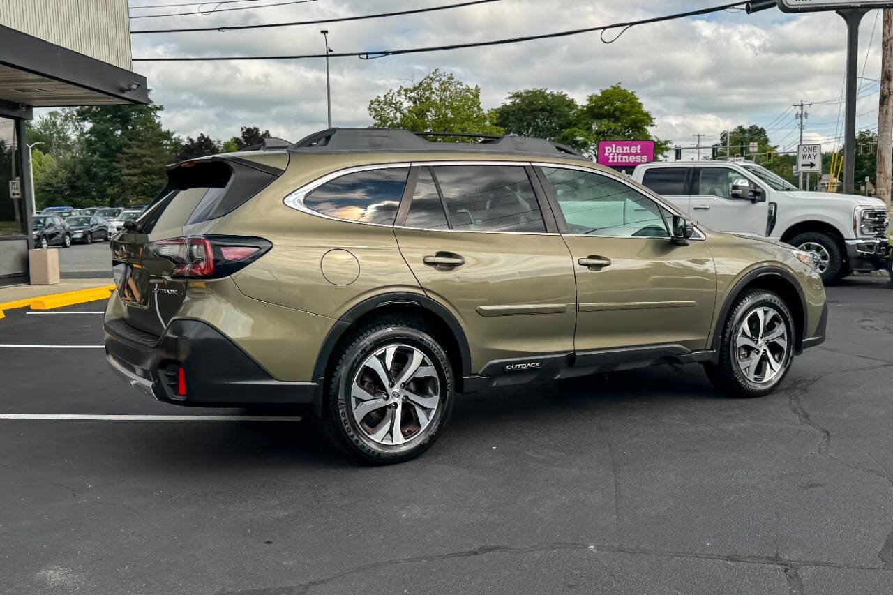 Used 2020 Subaru Outback Limited AWD/4WD image 4