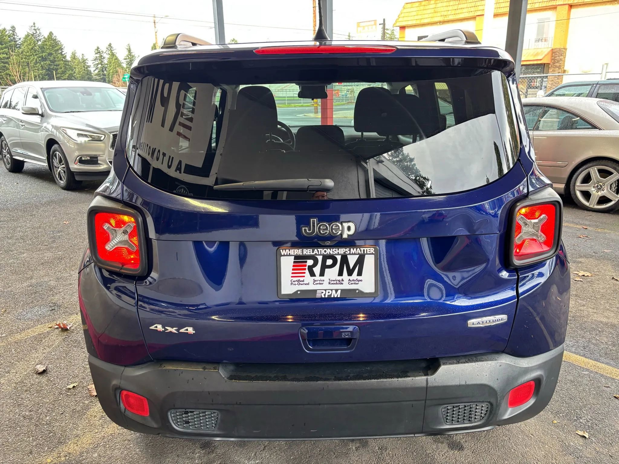 Used 2018 Jeep Renegade Latitude image 6