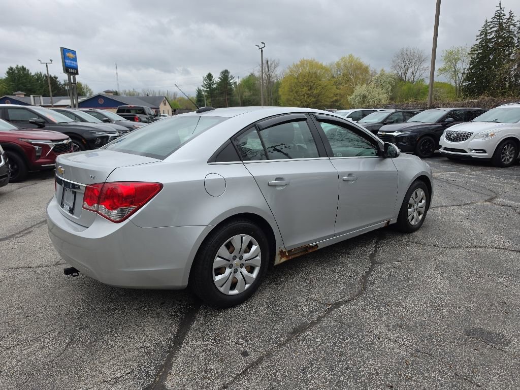 Used 2015 Chevrolet Cruze LT FWD image 4
