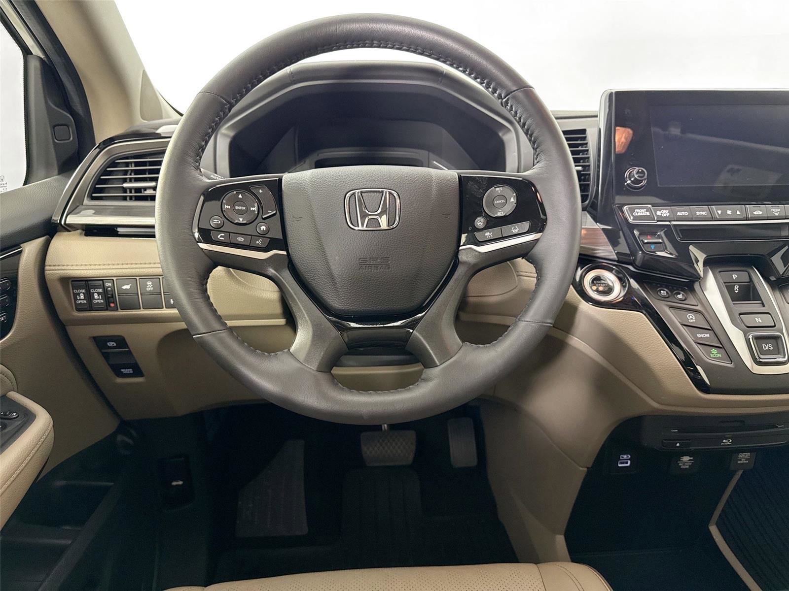Used 2024 Honda Odyssey Elite image 32