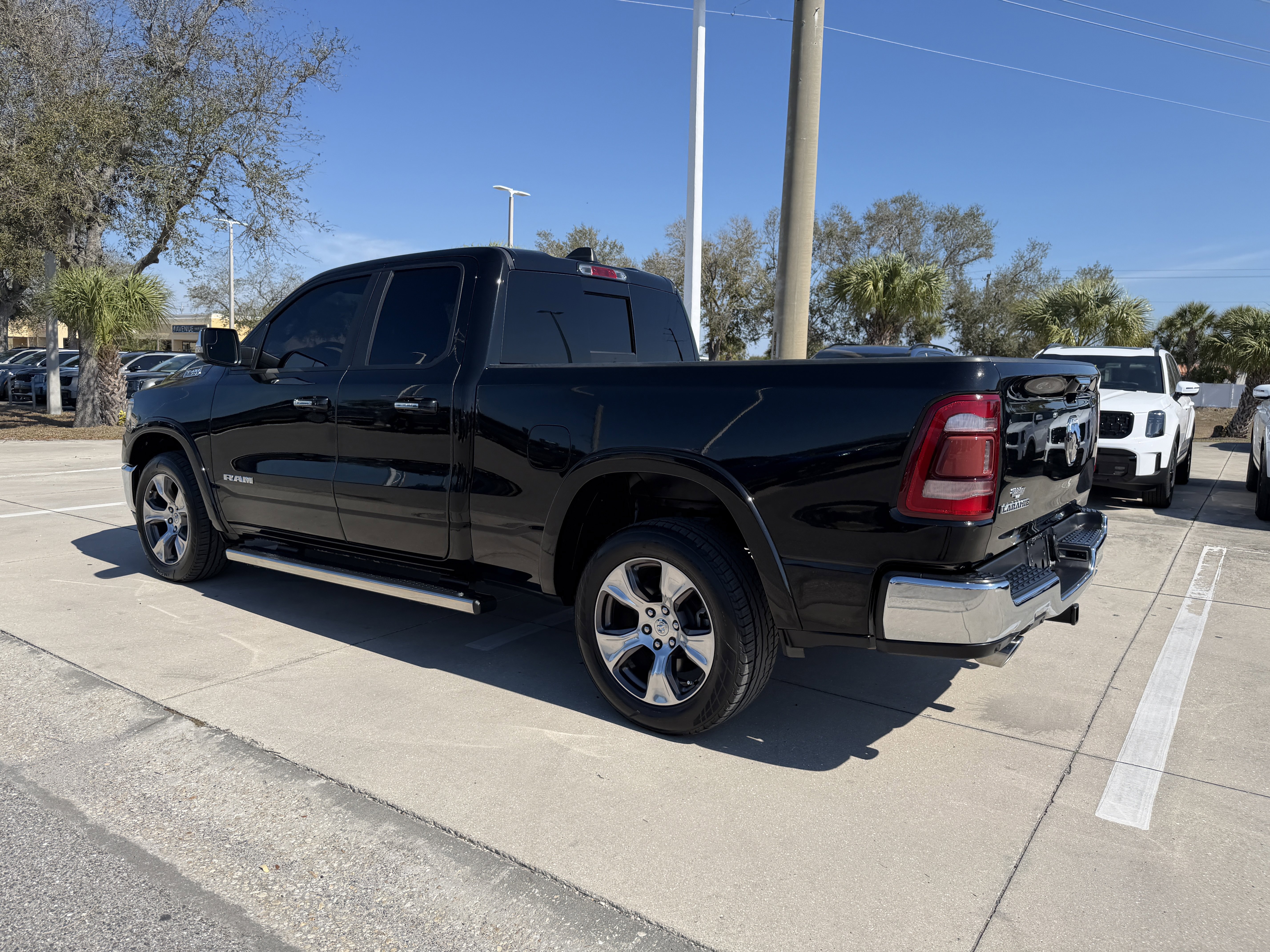 Used 2020 RAM 1500 Laramie image 6