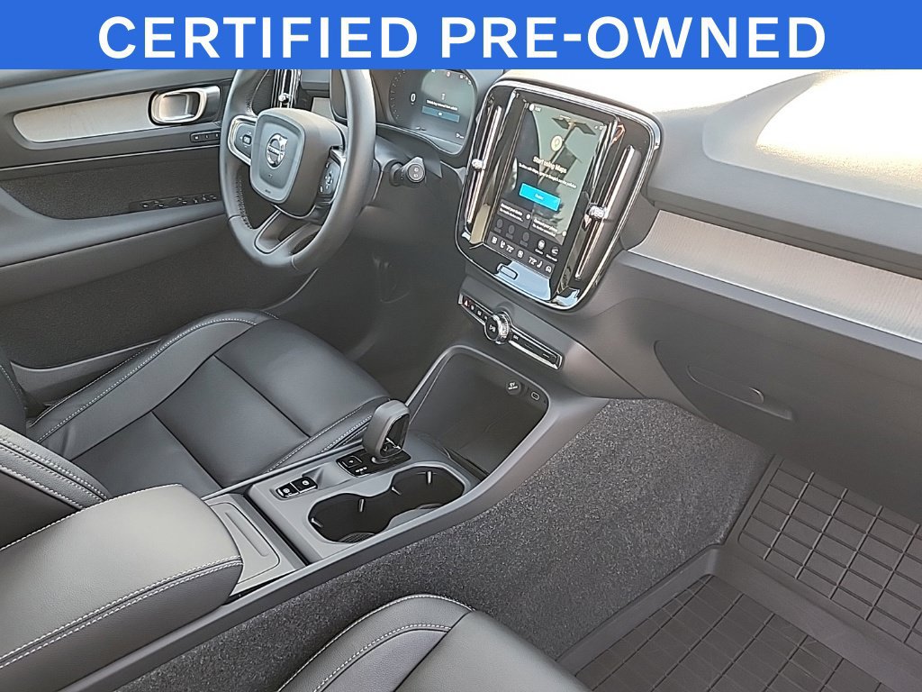 Used 2025 Volvo XC40 B5 Core w/ Protection Package Premier AWD/4WD image 20