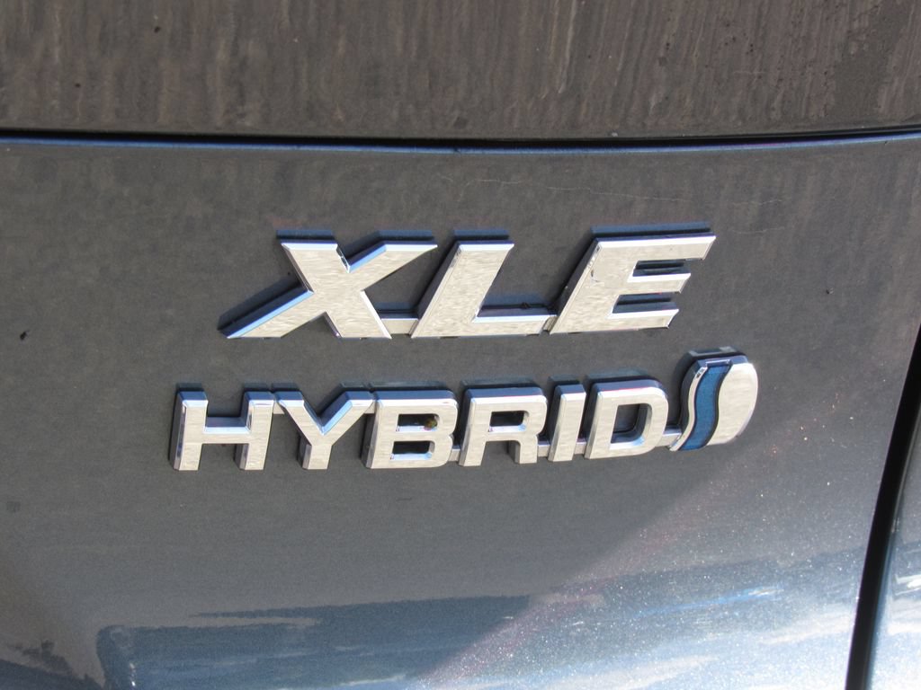 Certified 2022 Toyota Venza XLE AWD/4WD image 7