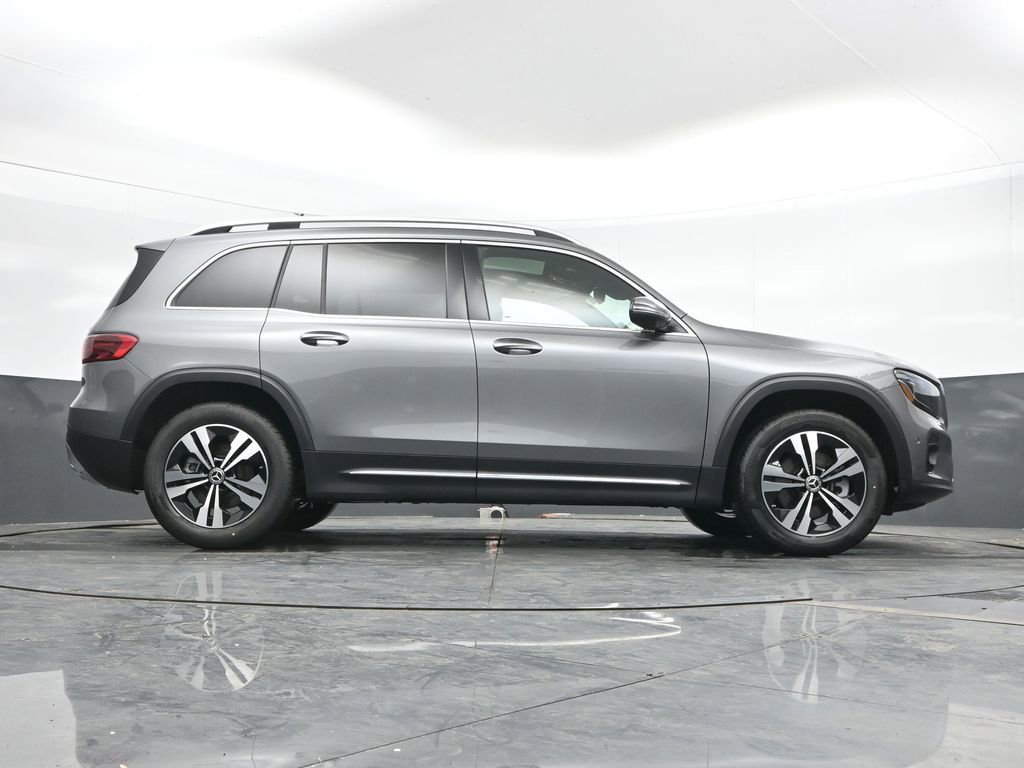 New 2026 Mercedes-Benz GLB 250 4MATIC image 35