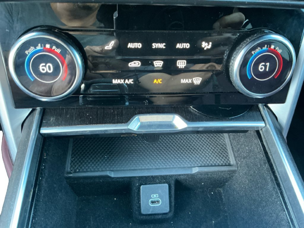 Used 2023 Land Rover Range Rover SE AWD/4WD image 19